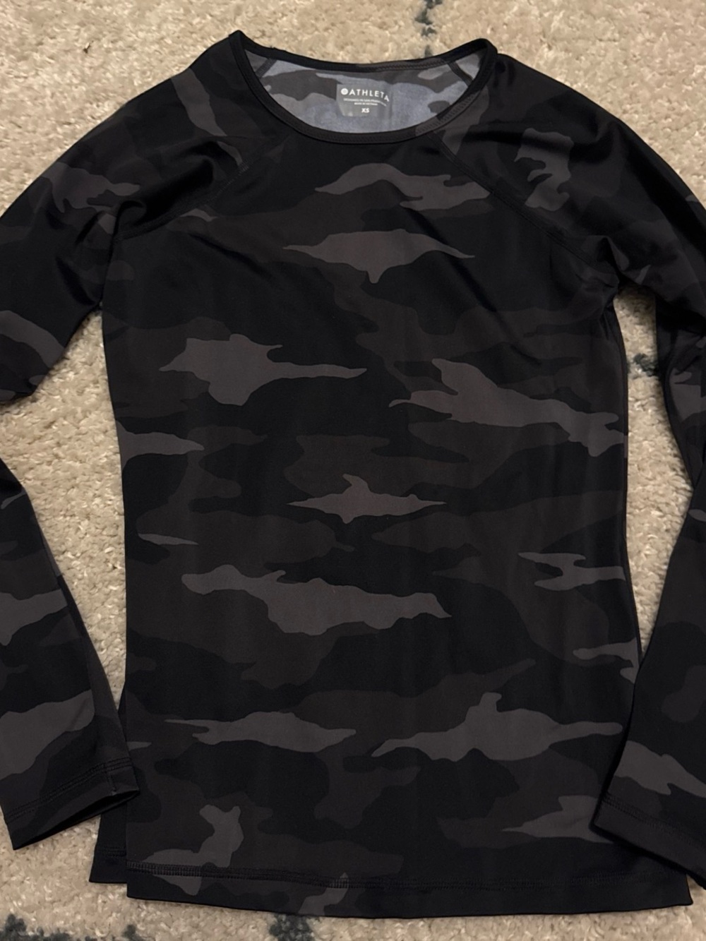 ATHLETA Women’s Black & Gray Camo Long-Sleeve Shirt